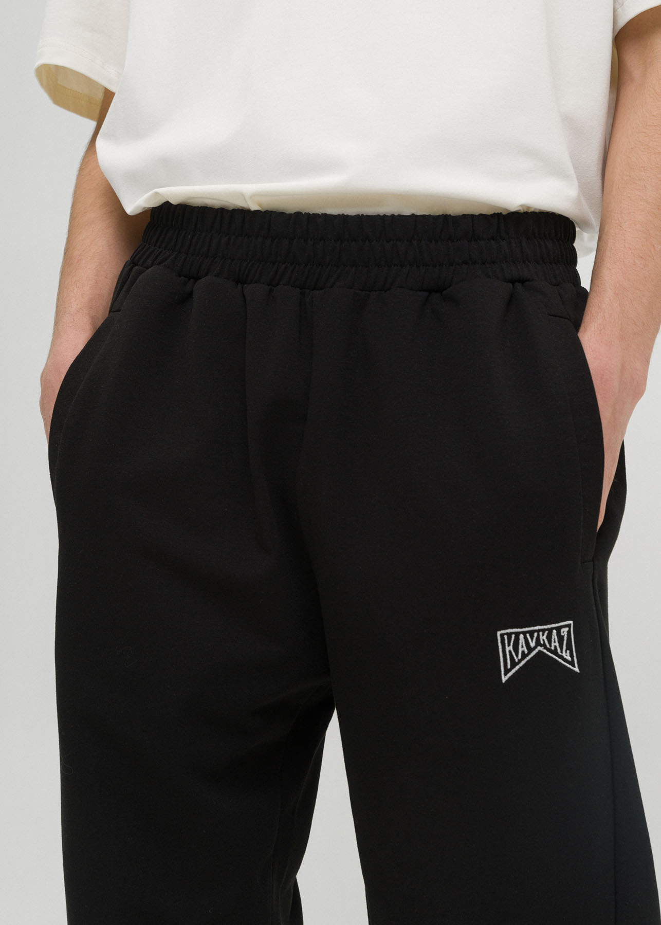 Спортивные трикотажные брюки KAVKAZWEAR с фиксаторами